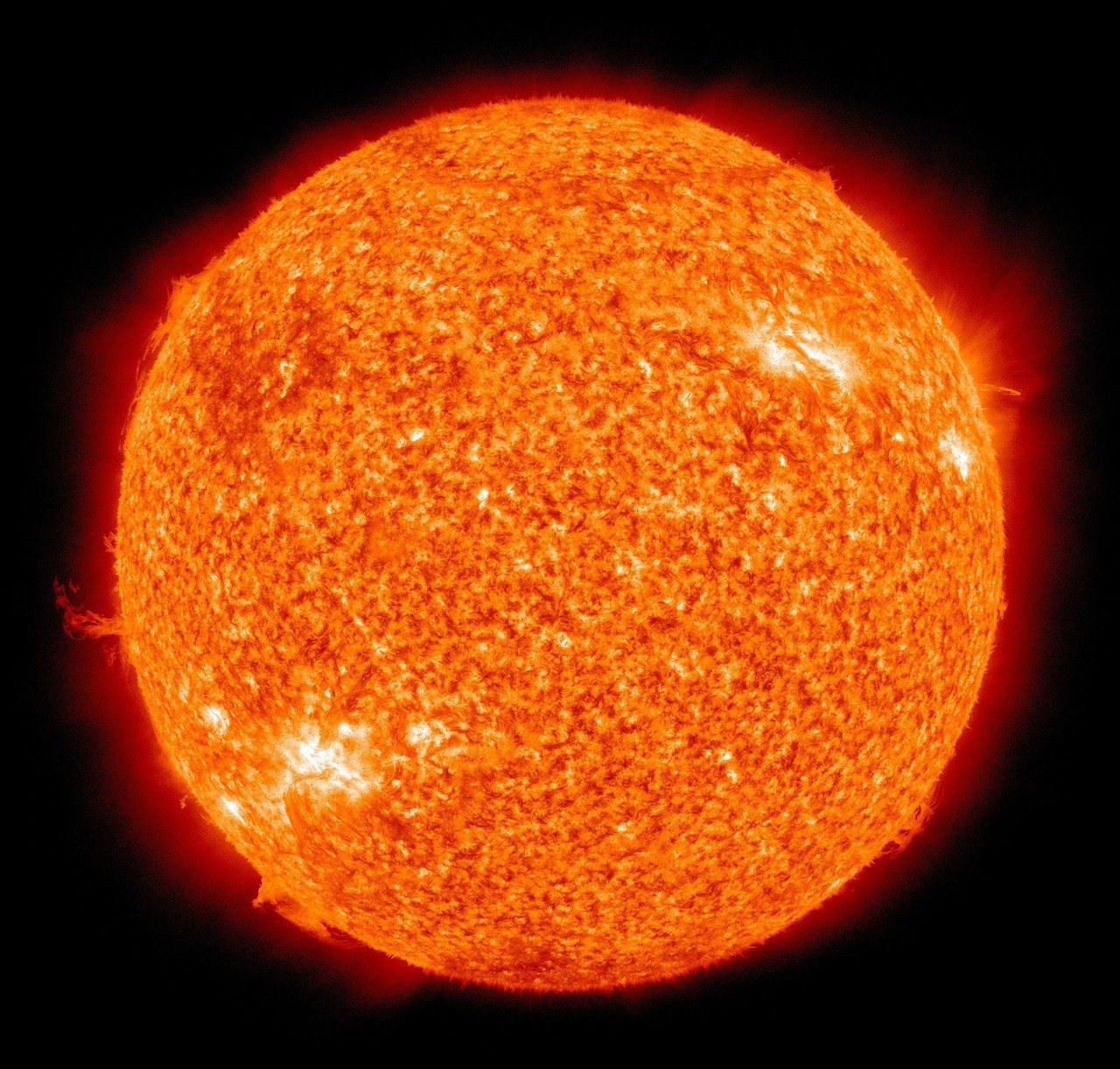 リアルな太陽の画像